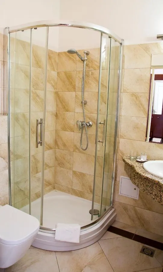 Hotel Polonia Krakow 3*,  Poland