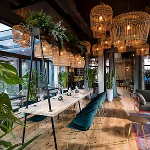 **** Hotel Sadova Polen